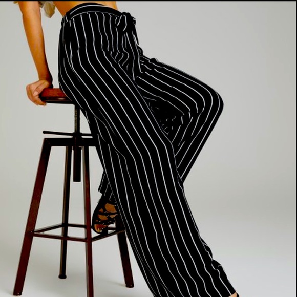 🦋🔥fashion nova pants💜 - Picture 2 of 8